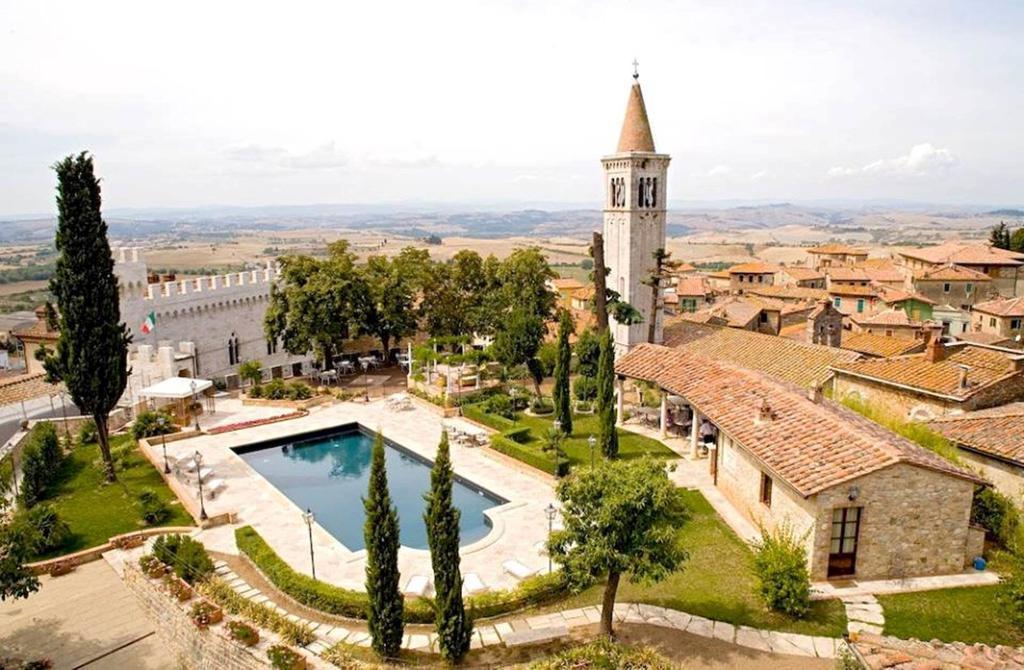 Castello Delle Serre Rapolano Terme Buitenkant foto